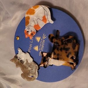 Kitty cat 🐱  hair clips New on card